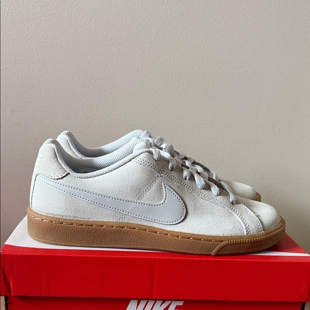 Nike Court Royale Suede Grey Platinum 916795-001 Women’s Size 6.5